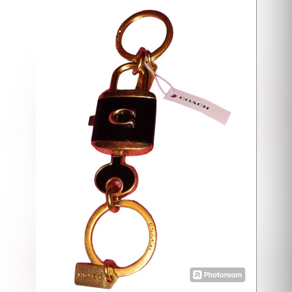 Coach Keychain Lock & Key Set NWT - Picture 1 of 4